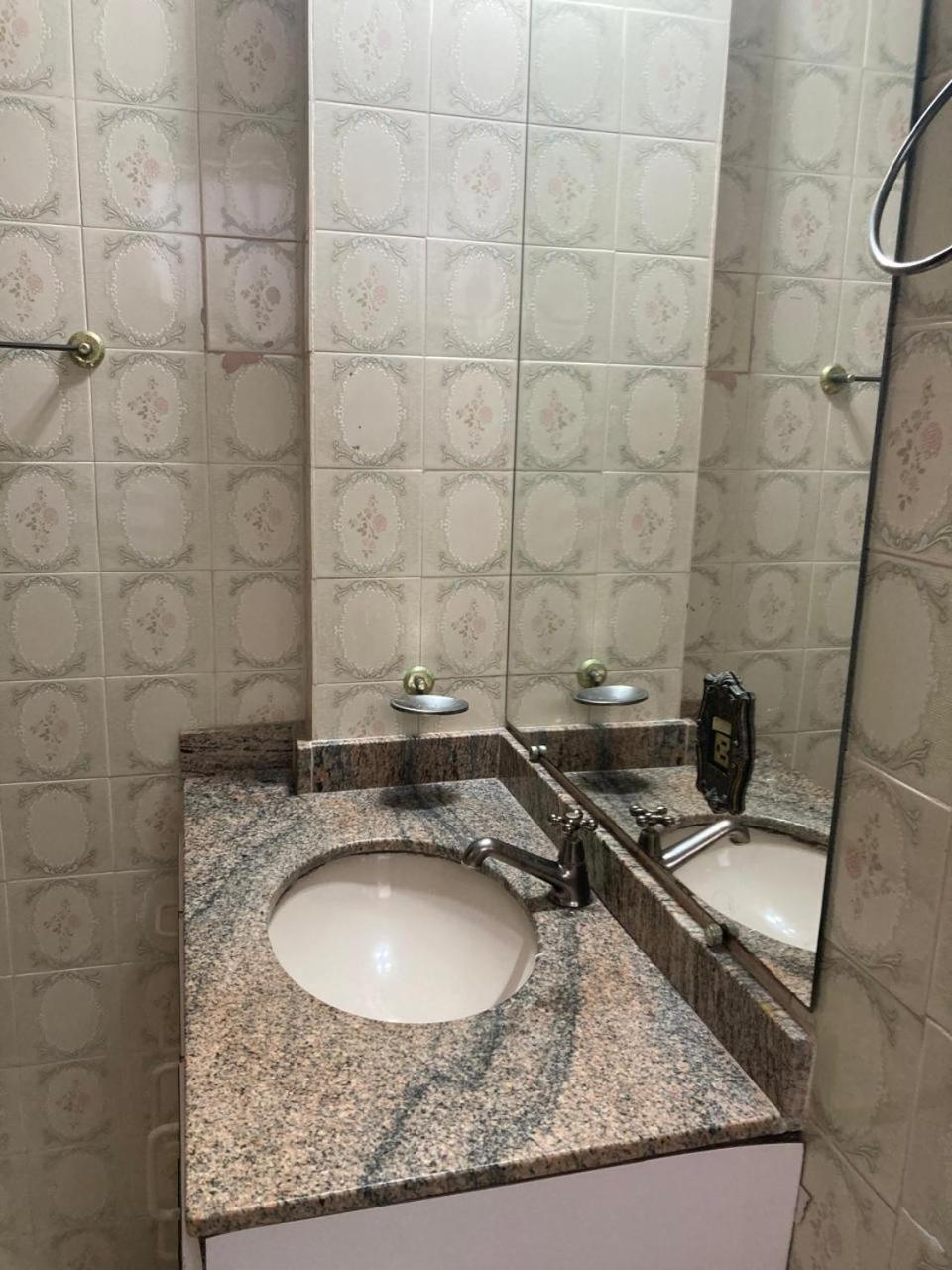 Apartamento Na Praia Do Morro グアラパリー エクステリア 写真