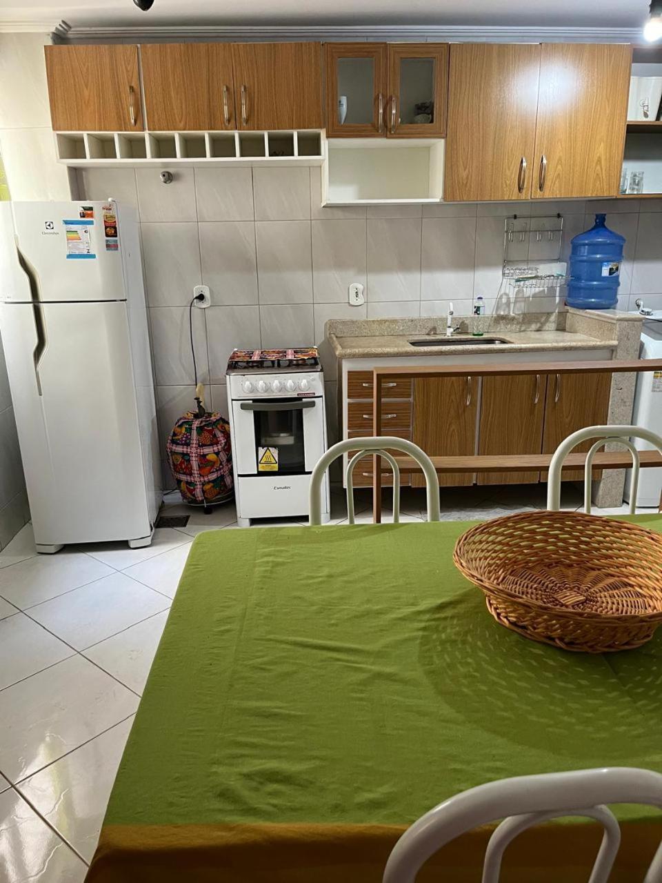 Apartamento Na Praia Do Morro グアラパリー エクステリア 写真