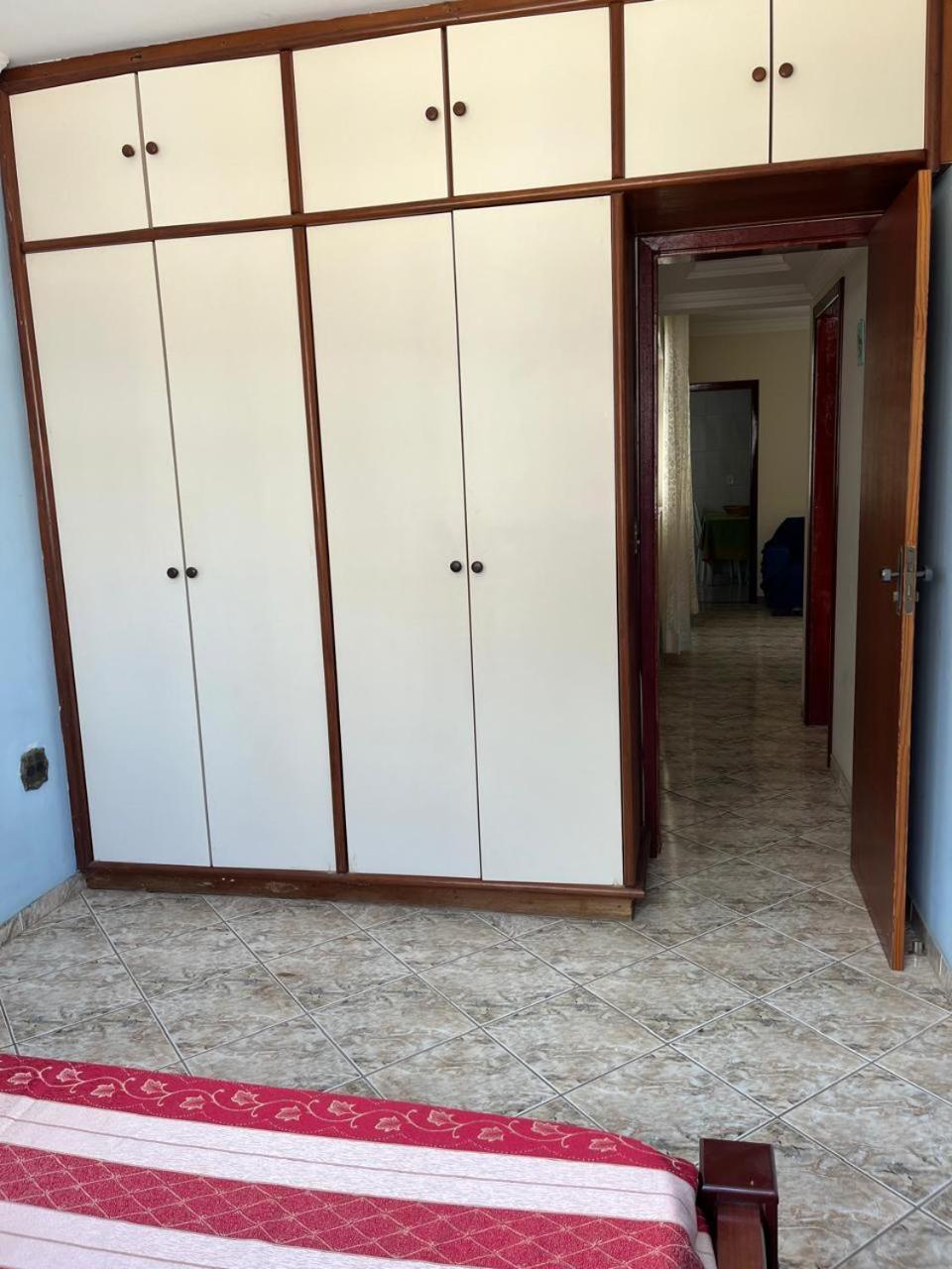 Apartamento Na Praia Do Morro グアラパリー エクステリア 写真
