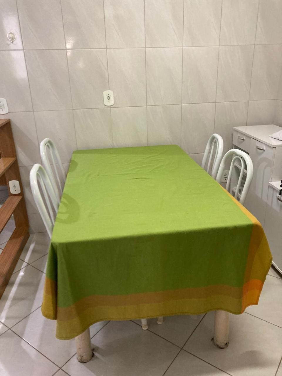 Apartamento Na Praia Do Morro グアラパリー エクステリア 写真